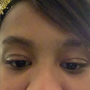 Meet your Posher, Johnnaiya